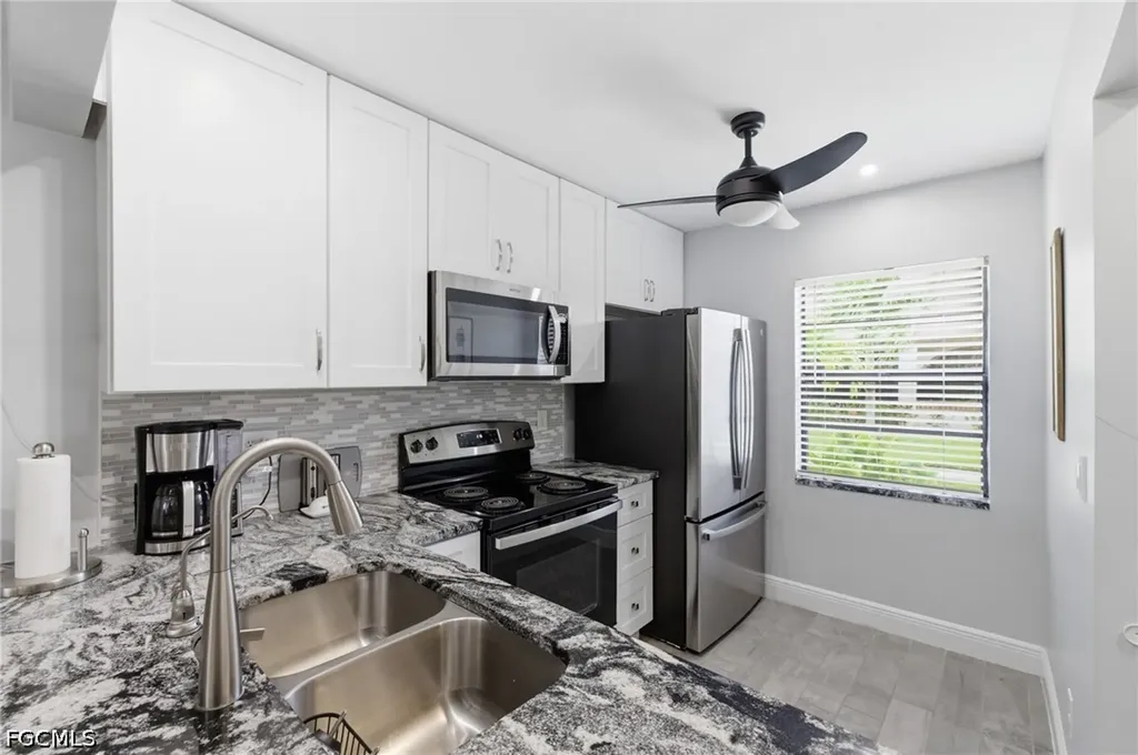 16521 Bayleaf Lane Fort Myers FL 33908