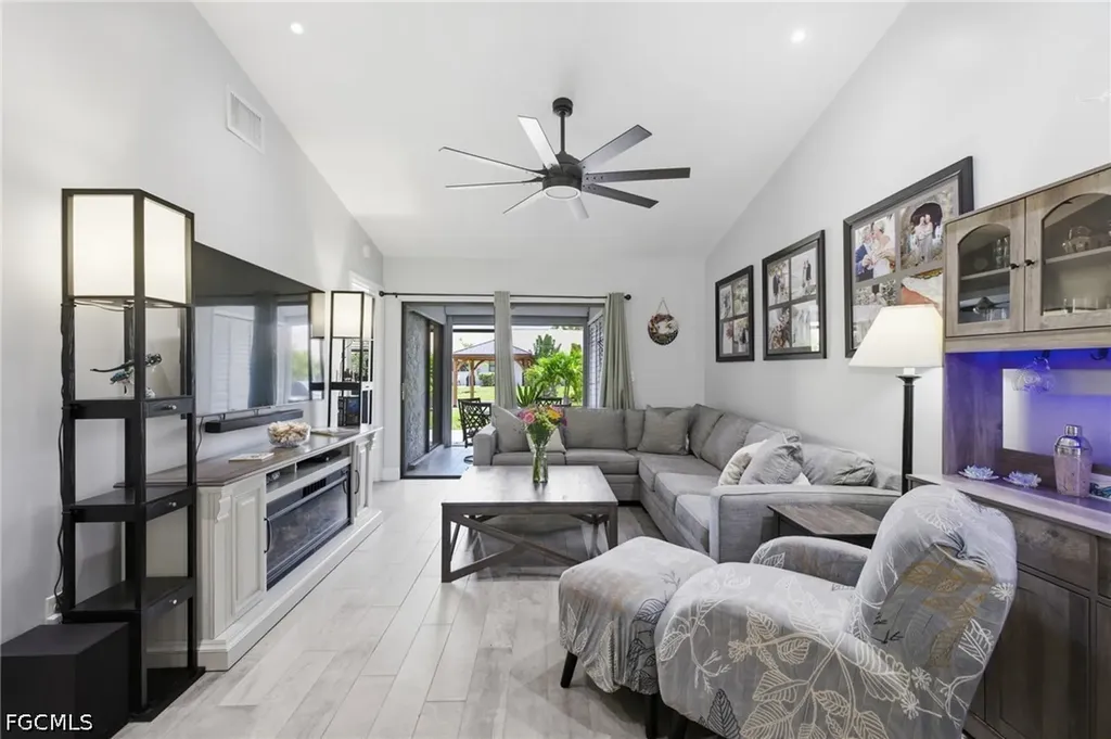 16521 Bayleaf Lane Fort Myers FL 33908