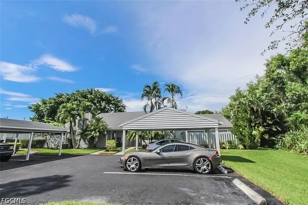 6220 Timberwood Circle Fort Myers FL 33908