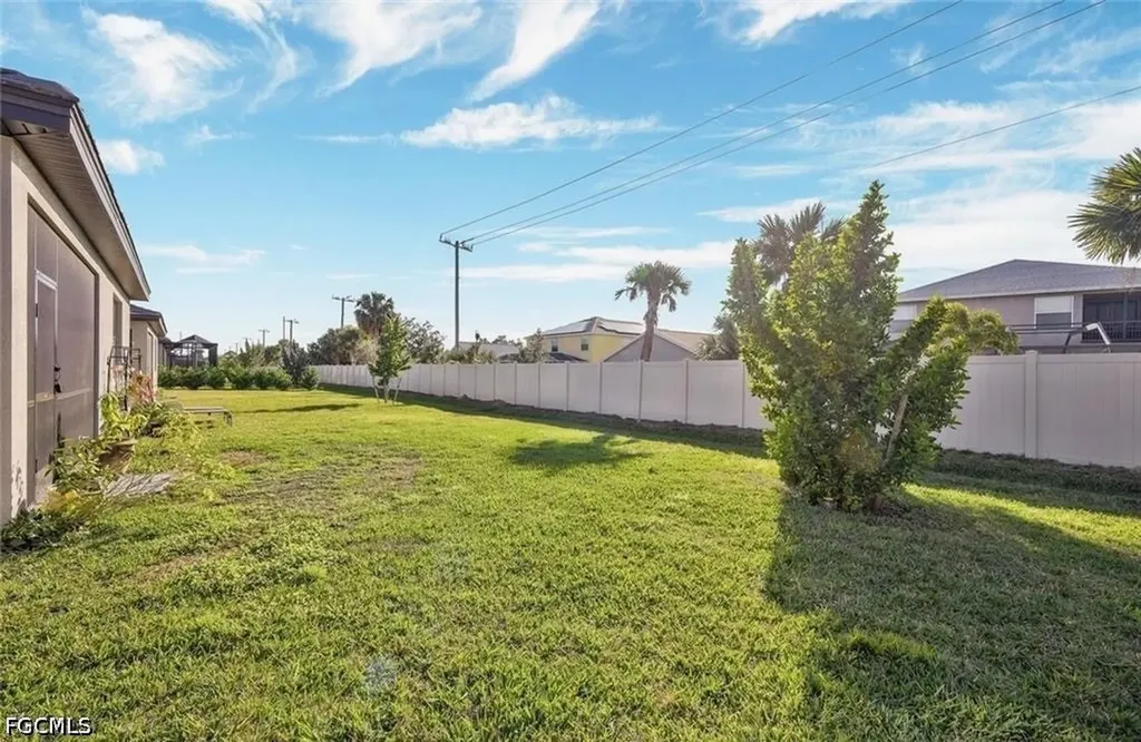11348 Canopy Loop Fort Myers FL 33913