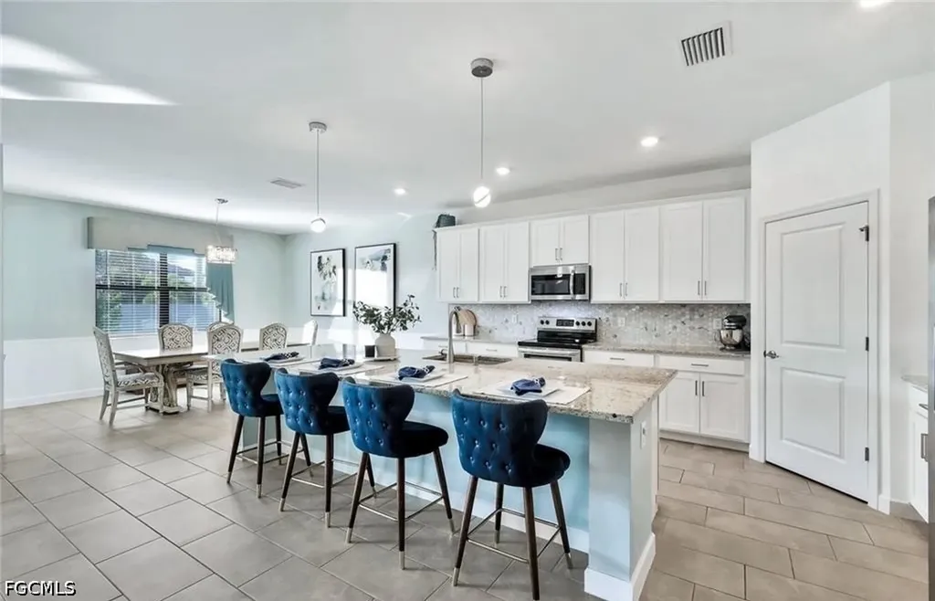 11348 Canopy Loop Fort Myers FL 33913