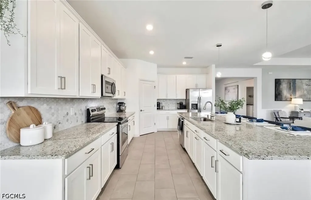 11348 Canopy Loop Fort Myers FL 33913