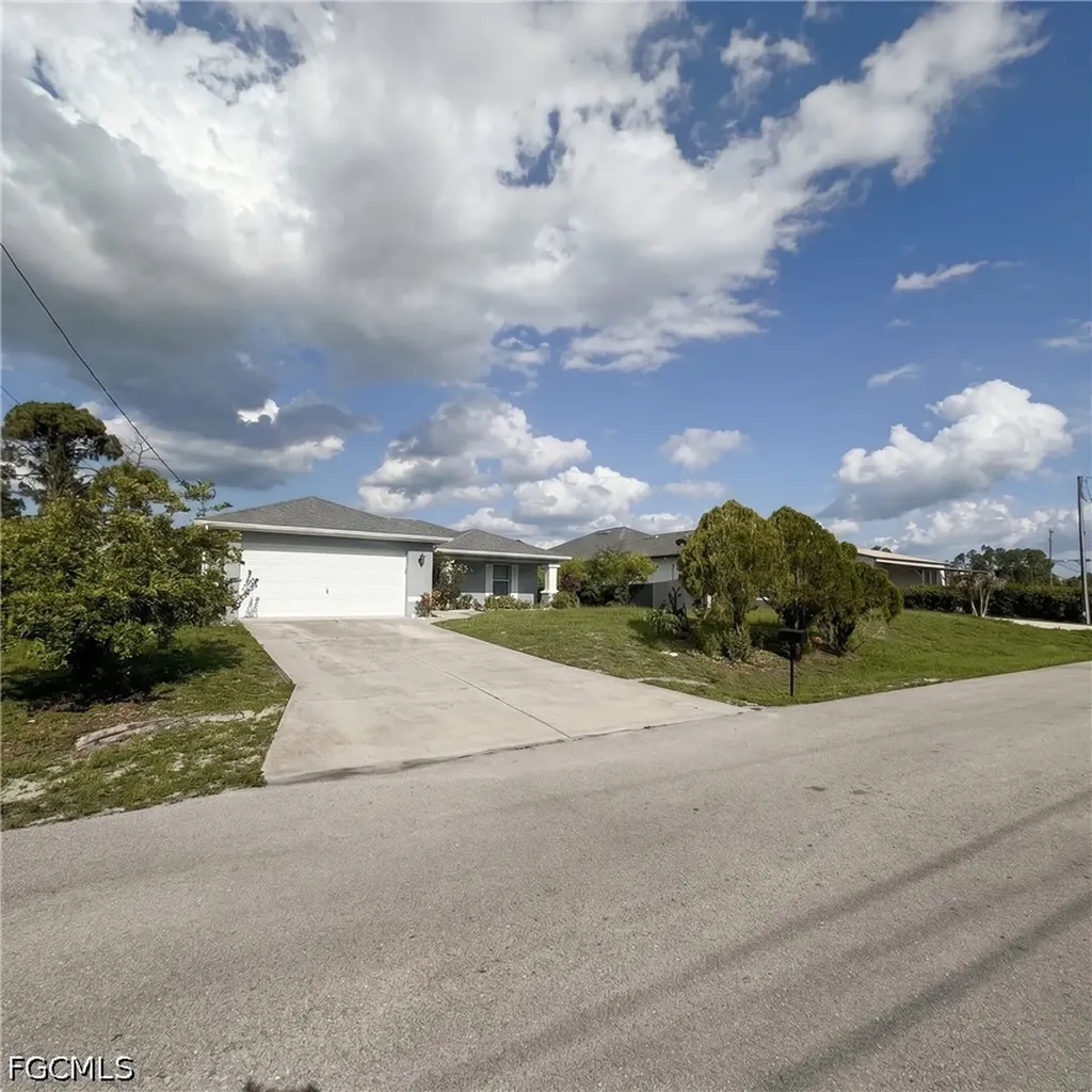 53 Terry Avenue S Lehigh Acres FL 33976