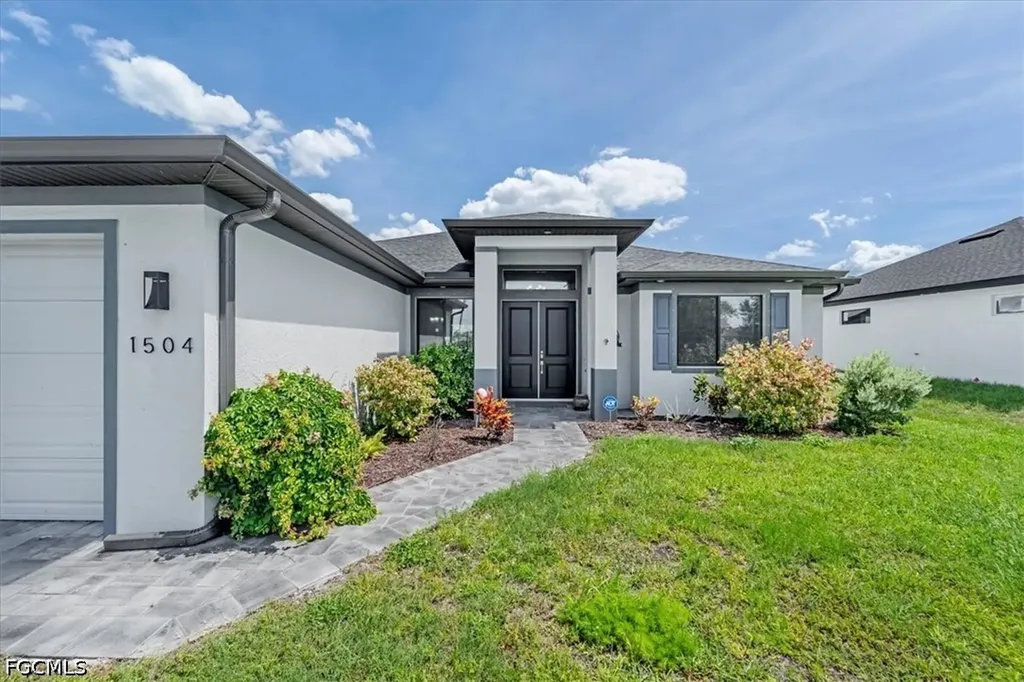 1504 NW 17th Terrace Cape Coral FL 33993