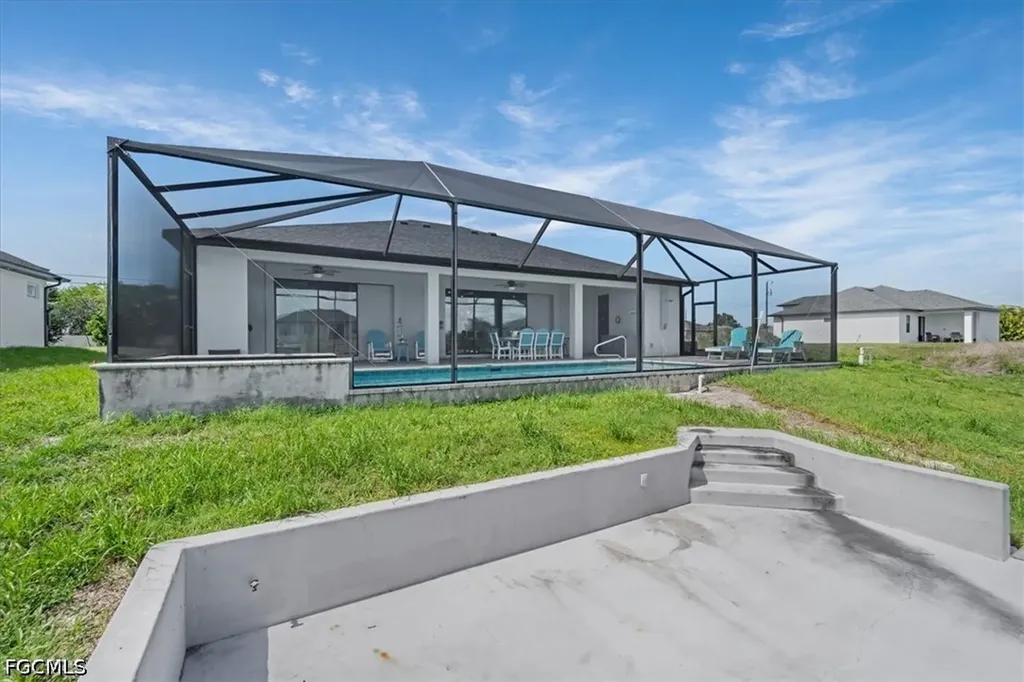 1504 NW 17th Terrace Cape Coral FL 33993