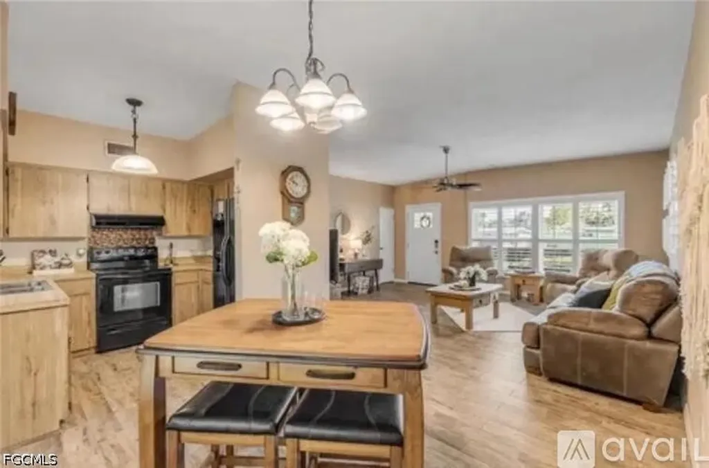110 Euna Lane Altamonte Springs FL 32701