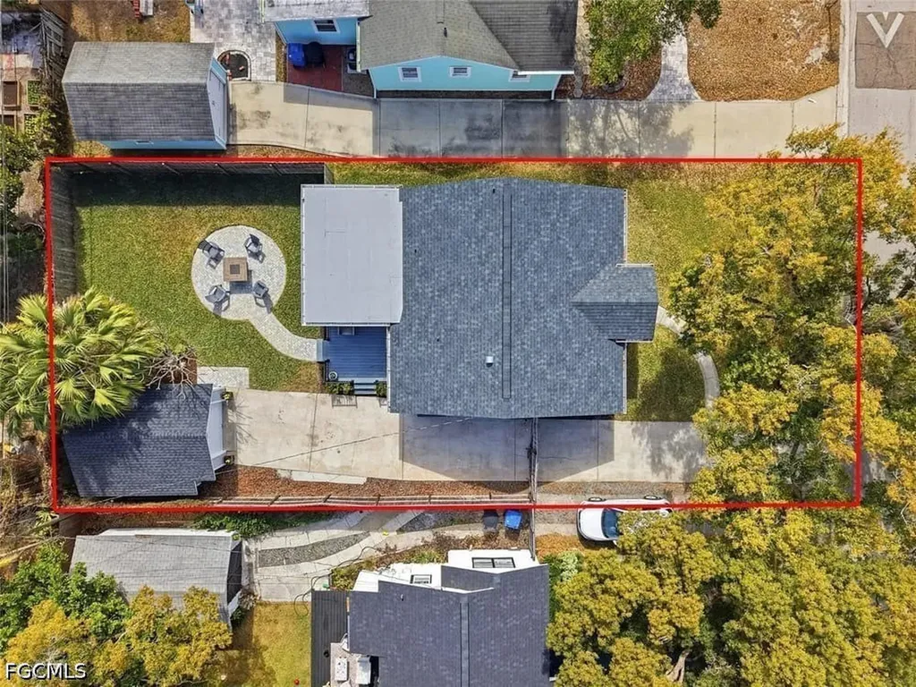 3515 19th Street N St. Petersburg FL 33713