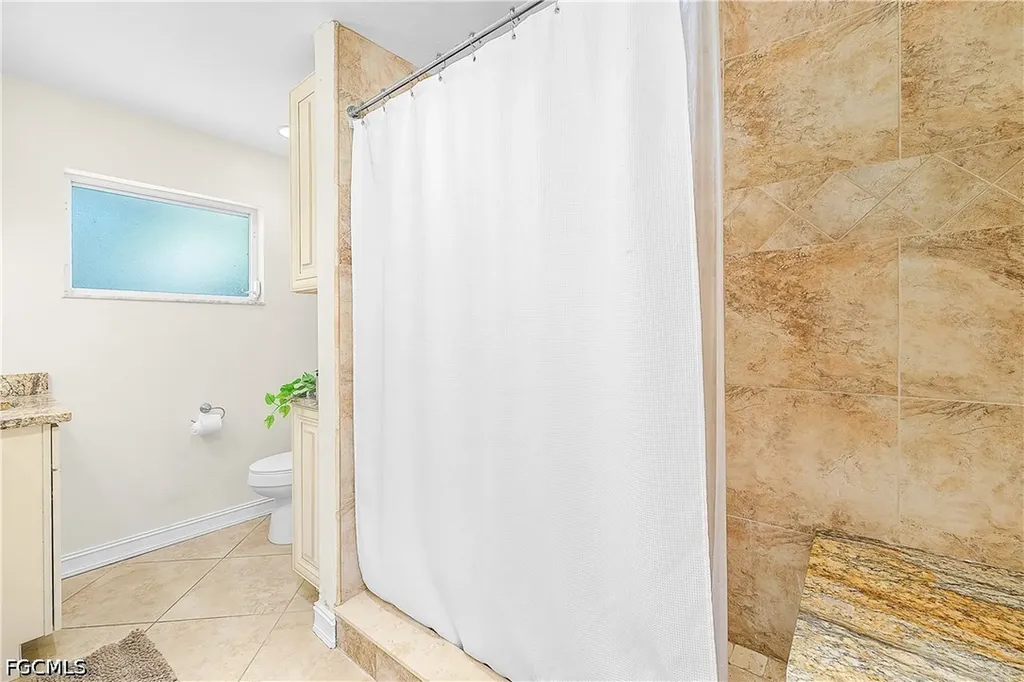 6954 Pickadilly Court Fort Myers FL 33919