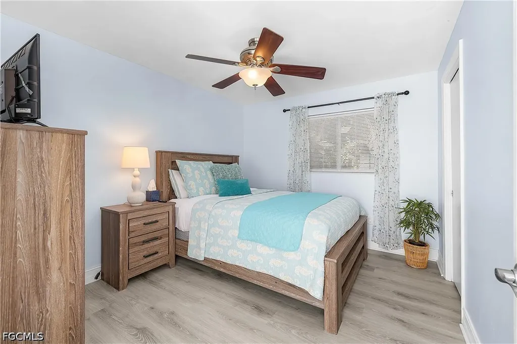 6954 Pickadilly Court Fort Myers FL 33919