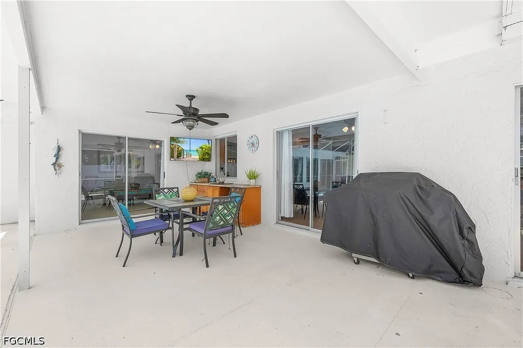 6954 Pickadilly Court Fort Myers FL 33919