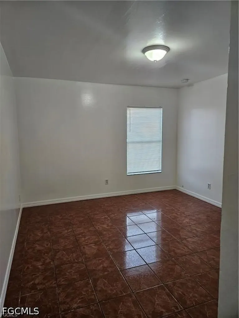 2511 Sunniland Boulevard Lehigh Acres FL 33971