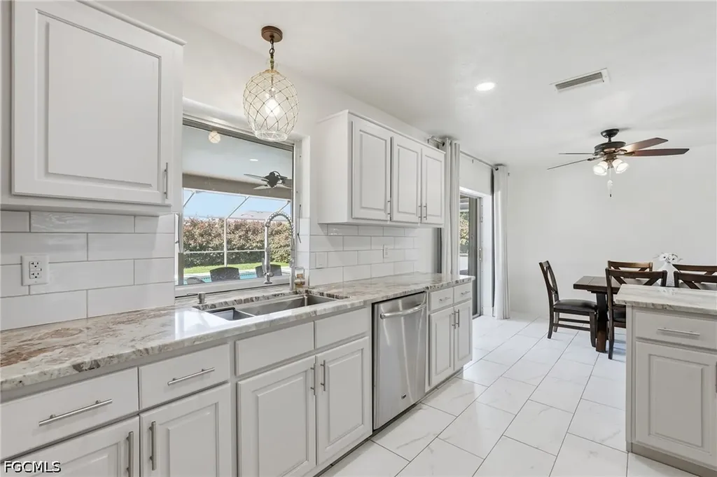 1446 SE 13th Street Cape Coral FL 33990