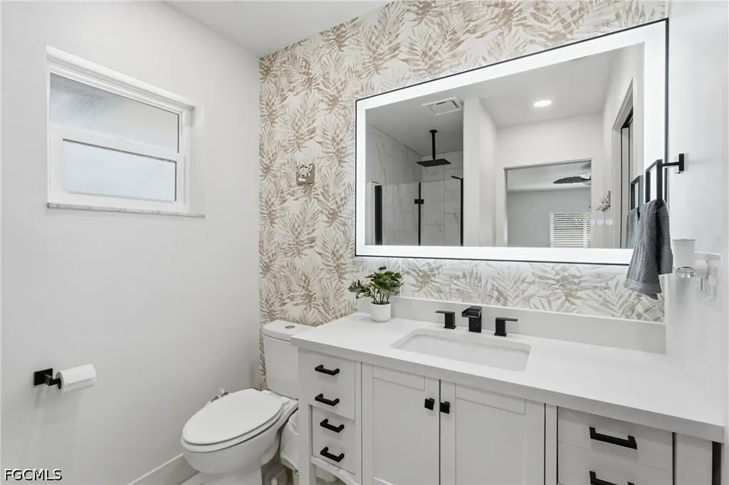 1446 SE 13th Street Cape Coral FL 33990