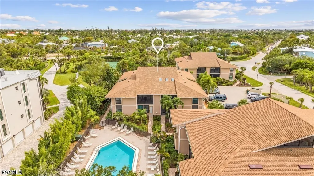 629 Nerita Street Sanibel FL 33957