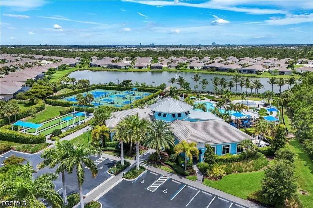 2816 Zaragoza Court Cape Coral FL 33909