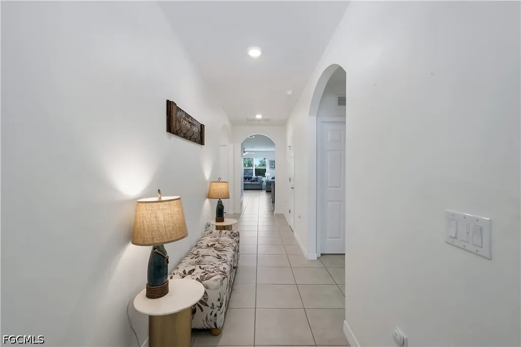 2816 Zaragoza Court Cape Coral FL 33909
