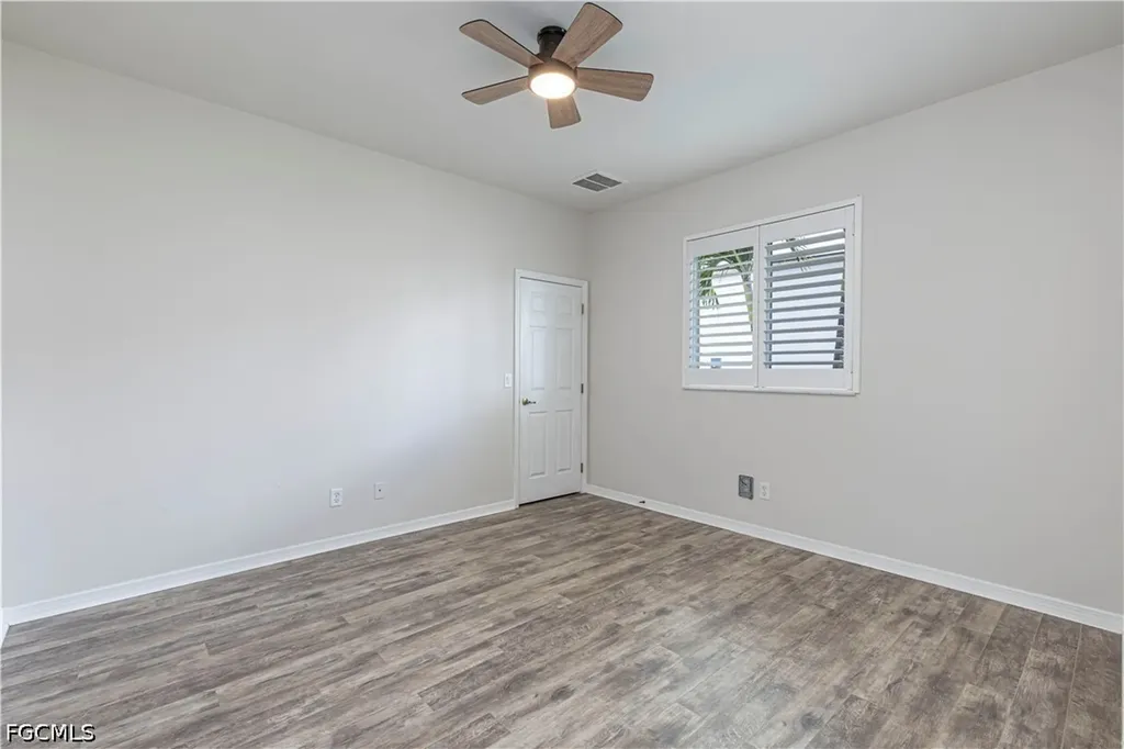 2529 SW 23rd Place Cape Coral FL 33914