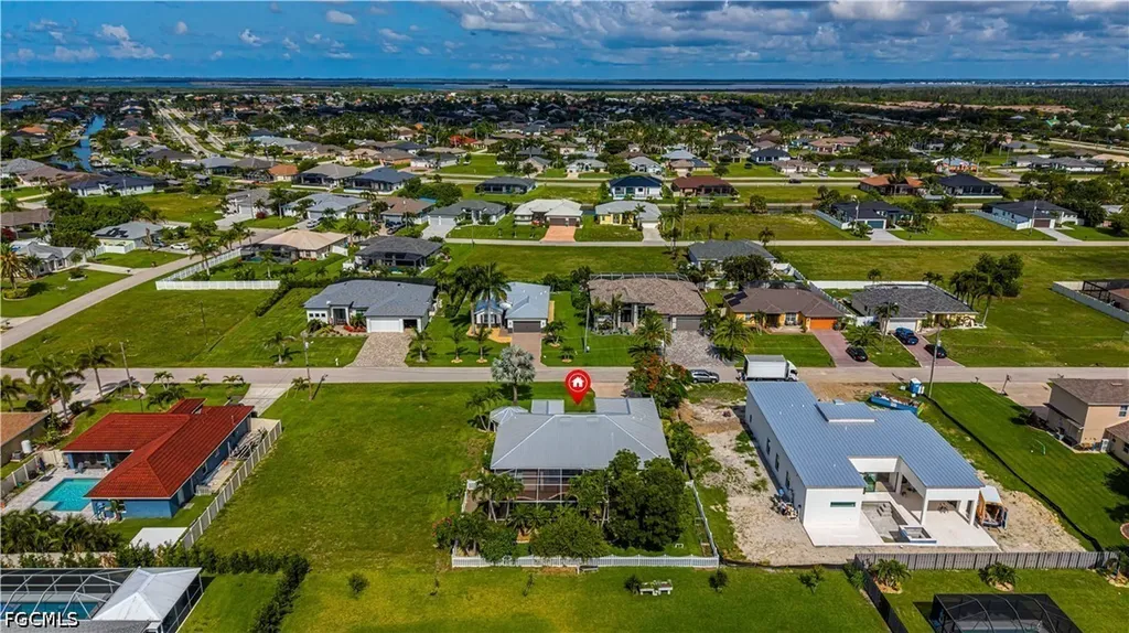 2529 SW 23rd Place Cape Coral FL 33914