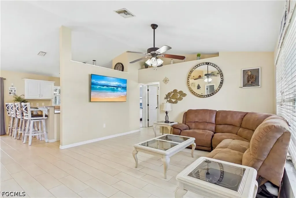 204 SE 18th Street Cape Coral FL 33990
