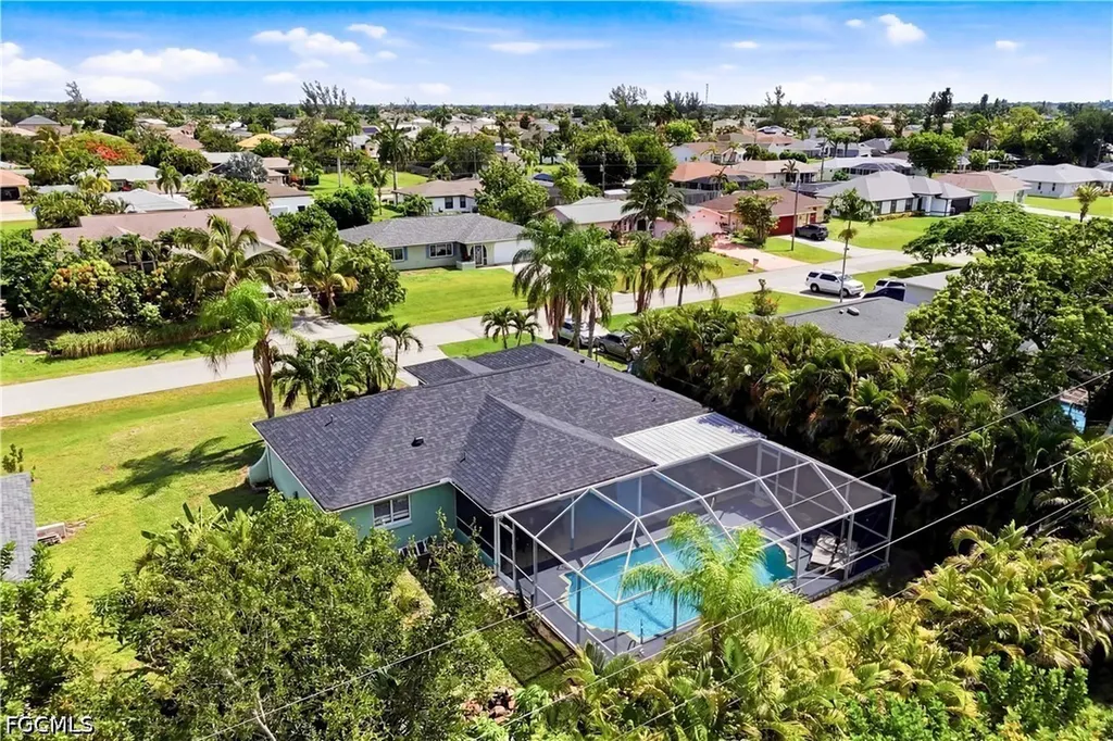204 SE 18th Street Cape Coral FL 33990