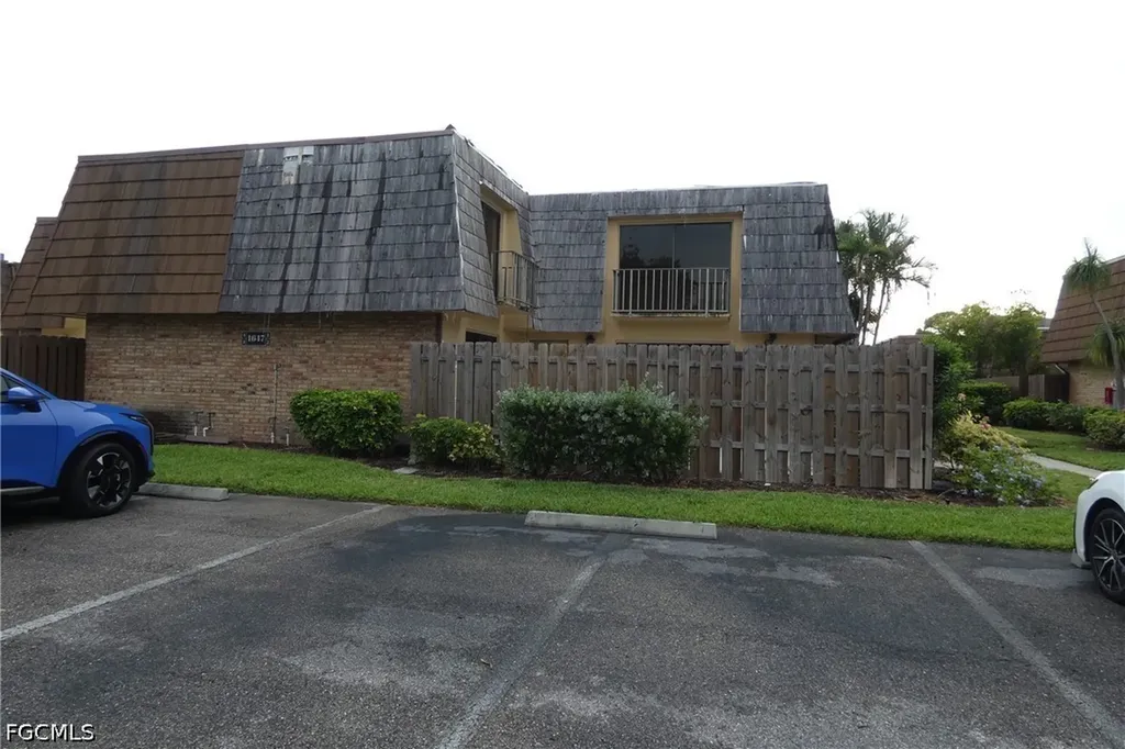 1647 Park Meadows Drive Fort Myers FL 33907