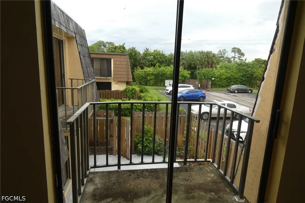 1647 Park Meadows Drive Fort Myers FL 33907