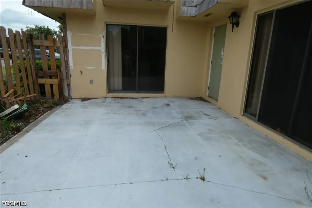 1647 Park Meadows Drive Fort Myers FL 33907