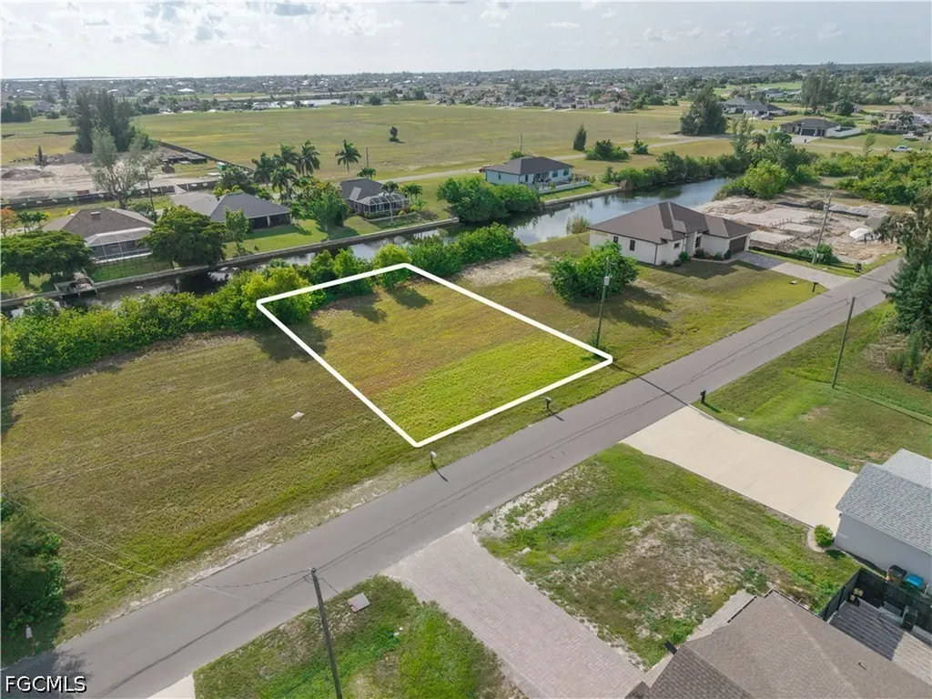 1124 NW 28th Avenue Cape Coral FL 33993