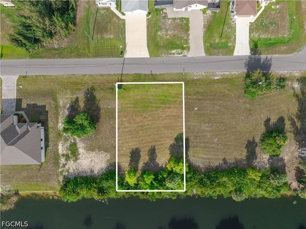 1124 NW 28th Avenue Cape Coral FL 33993