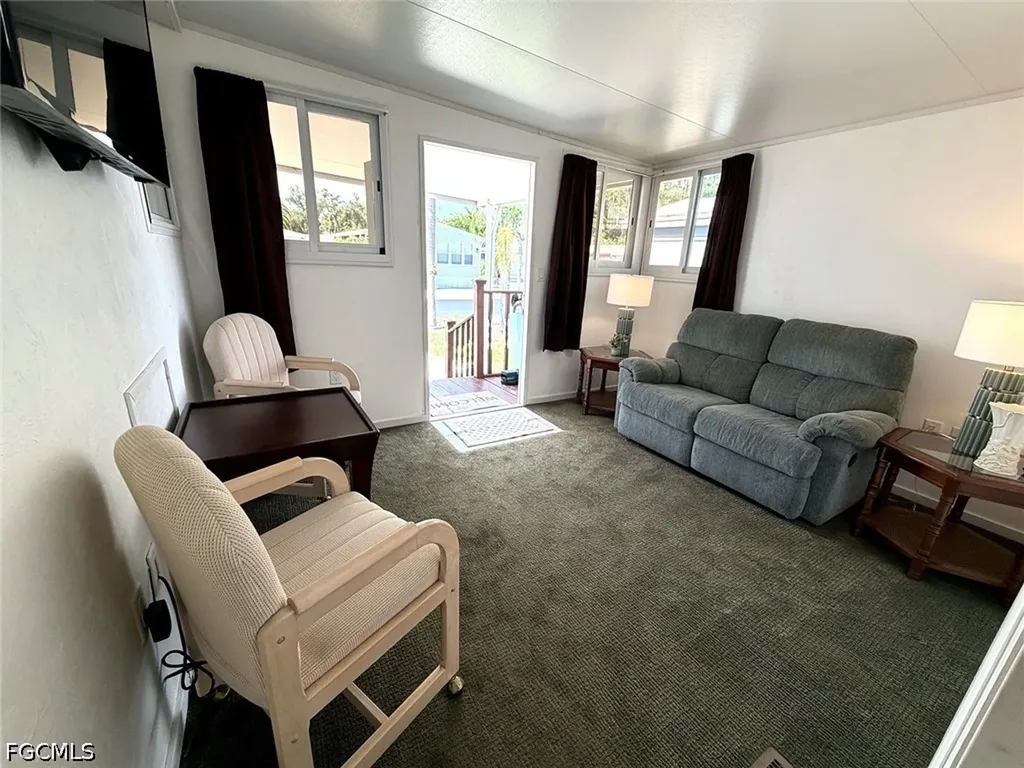 334 Blue Spring Terrace North Fort Myers FL 33903