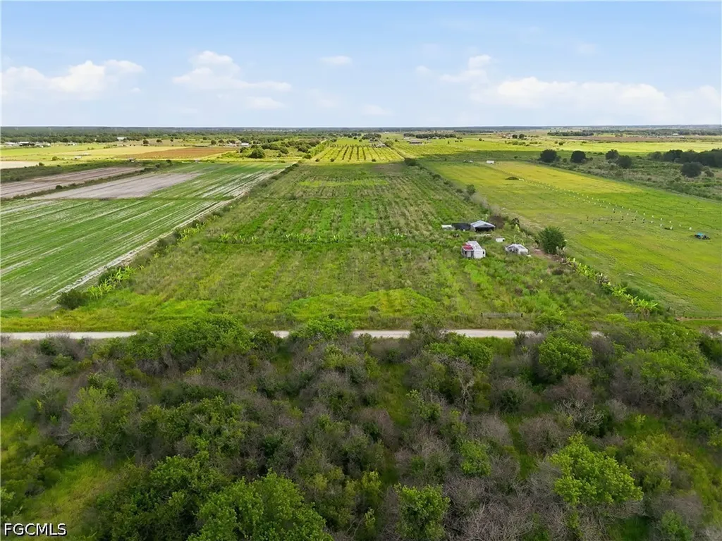 4276 2nd Road Labelle FL 33935