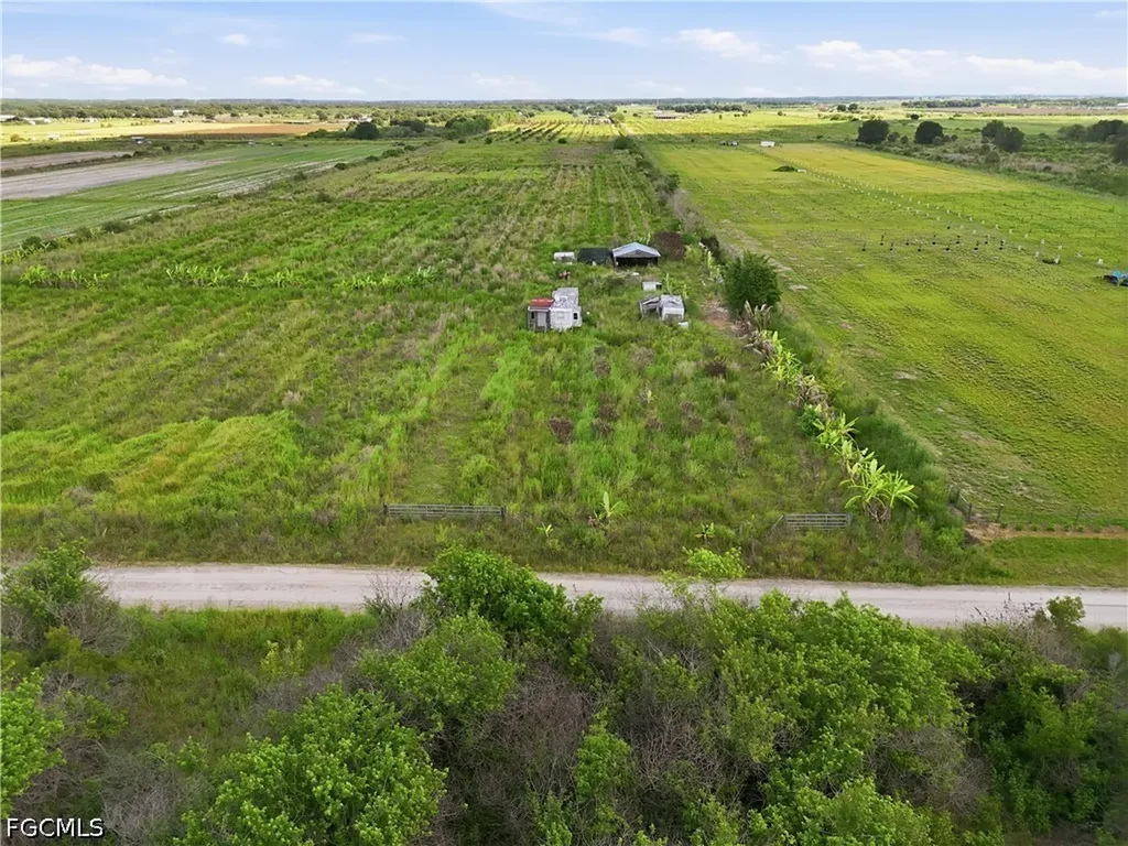 4276 2nd Road Labelle FL 33935