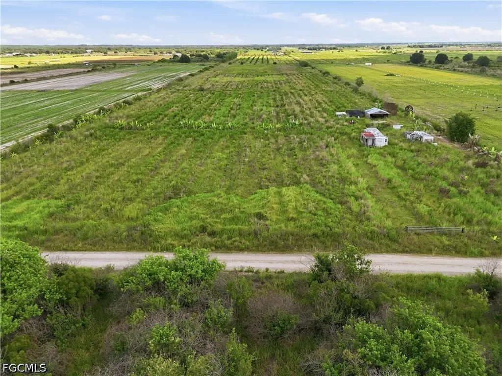4276 2nd Road Labelle FL 33935