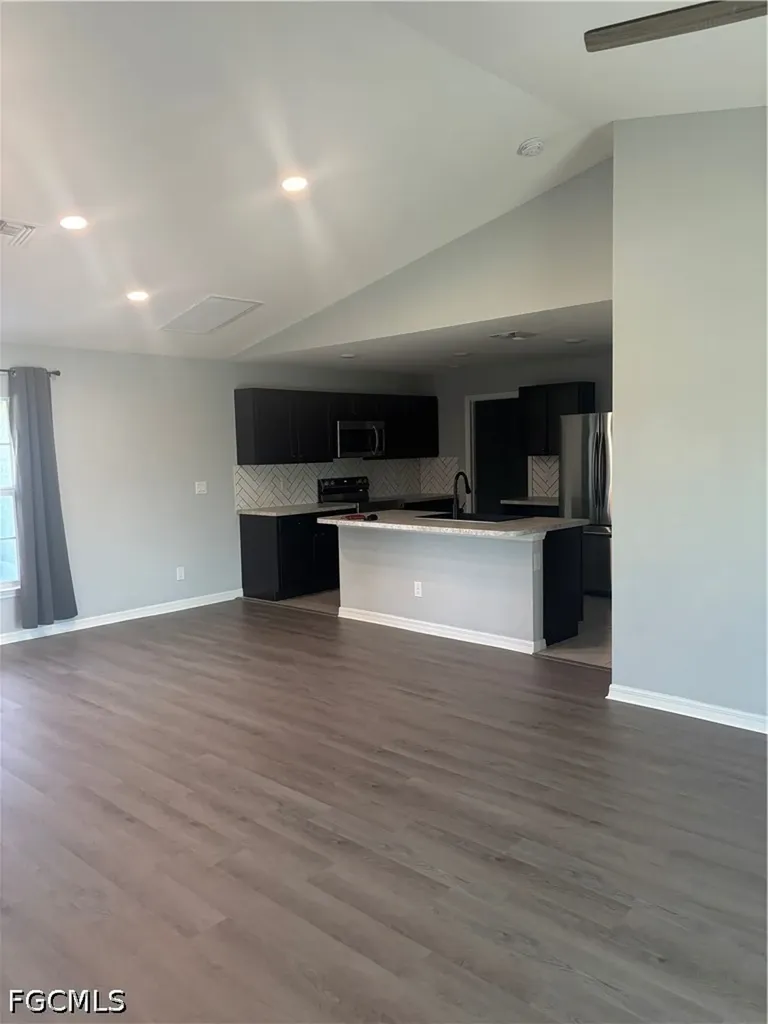 1143 NW 4th Place Cape Coral FL 33993