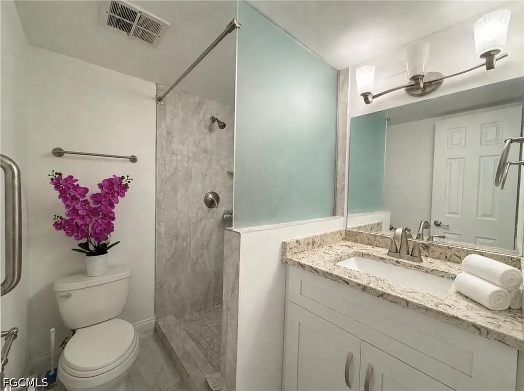 1087 Forest Lakes Drive Naples FL 34105