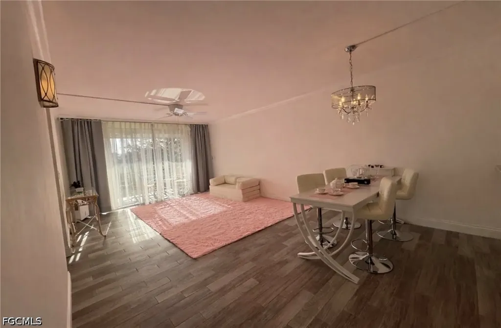1087 Forest Lakes Drive Naples FL 34105