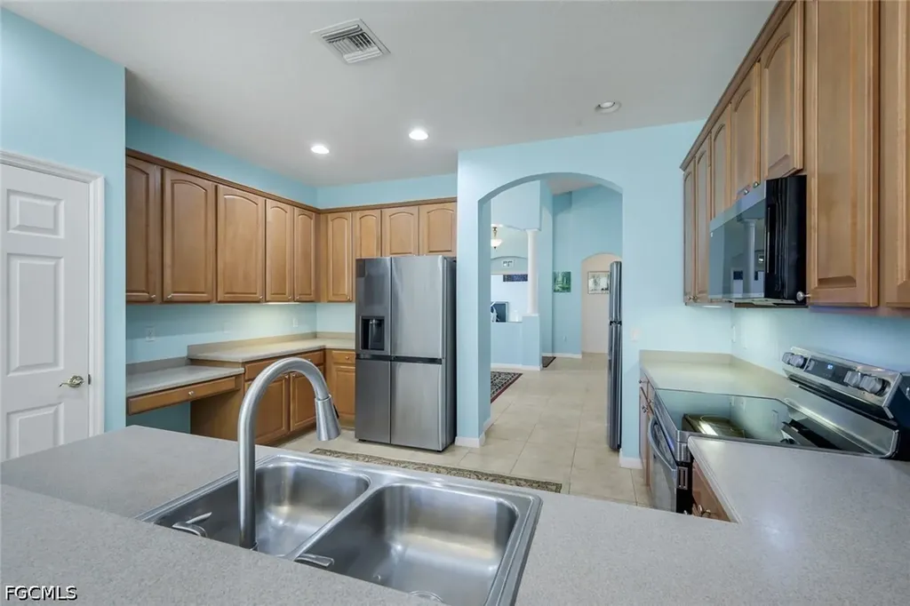 9830 Mar Largo Circle Fort Myers FL 33919