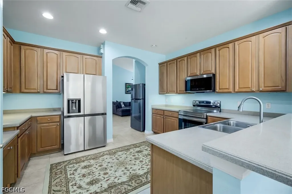 9830 Mar Largo Circle Fort Myers FL 33919