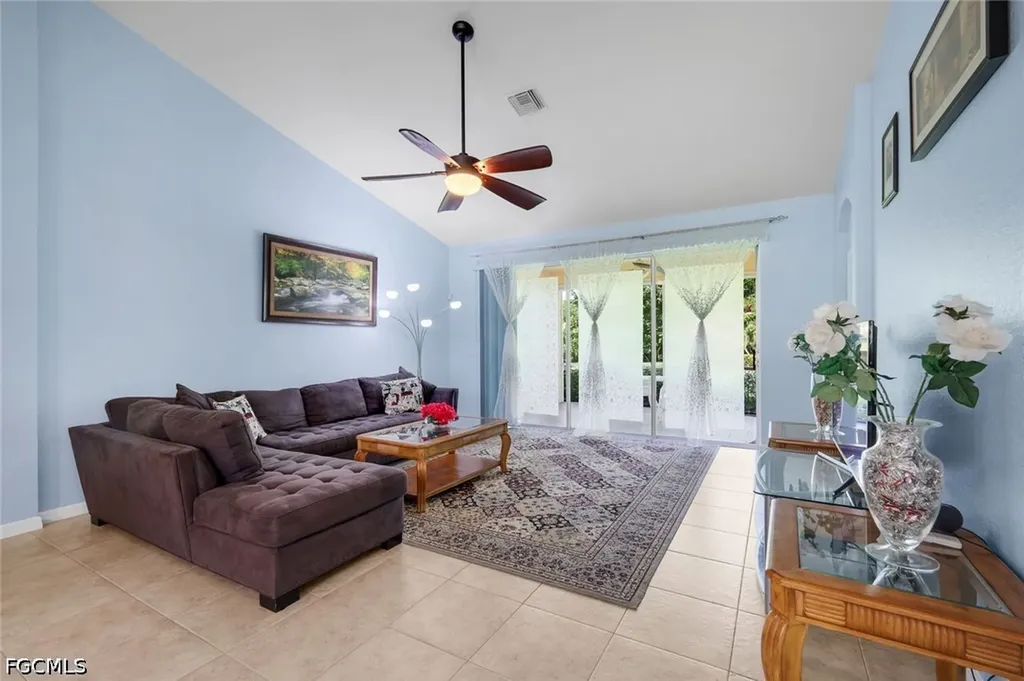 9830 Mar Largo Circle Fort Myers FL 33919