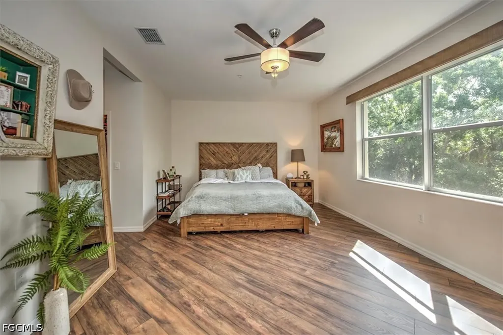 18910 Bay Woods Lake Drive Fort Myers FL 33908