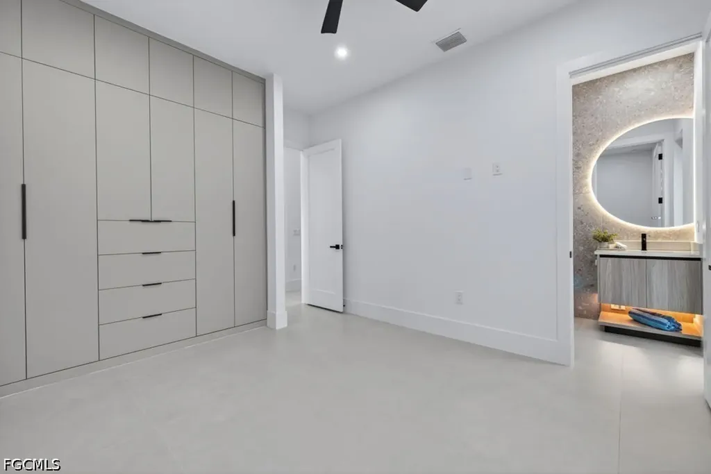 422 SW 31st Avenue Cape Coral FL 33991