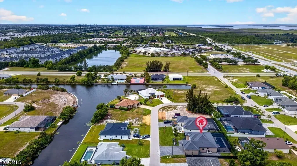 422 SW 31st Avenue Cape Coral FL 33991