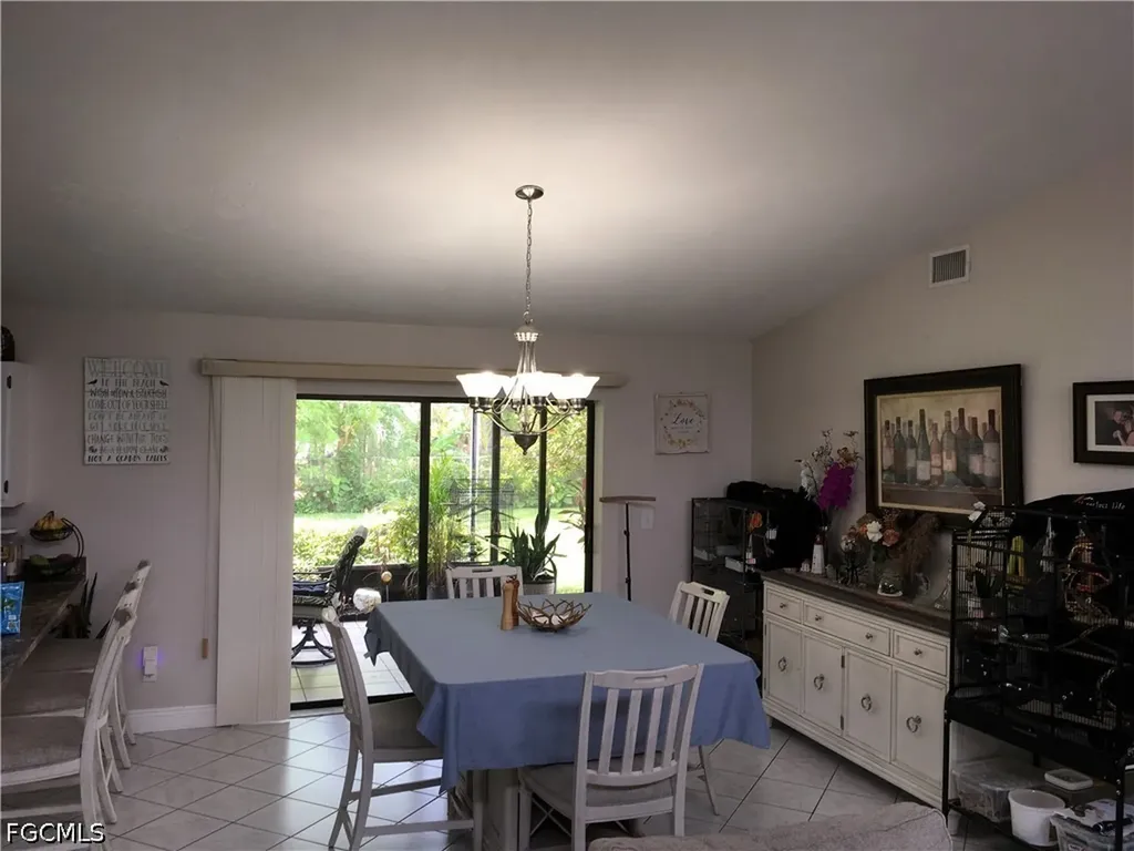 1202 SE 21st Lane Cape Coral FL 33990