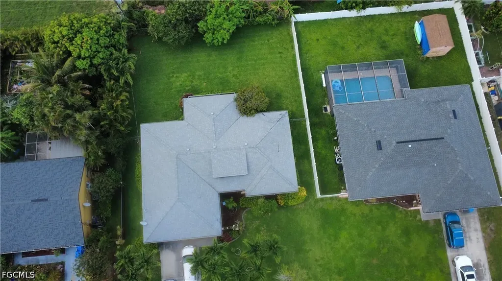 1202 SE 21st Lane Cape Coral FL 33990