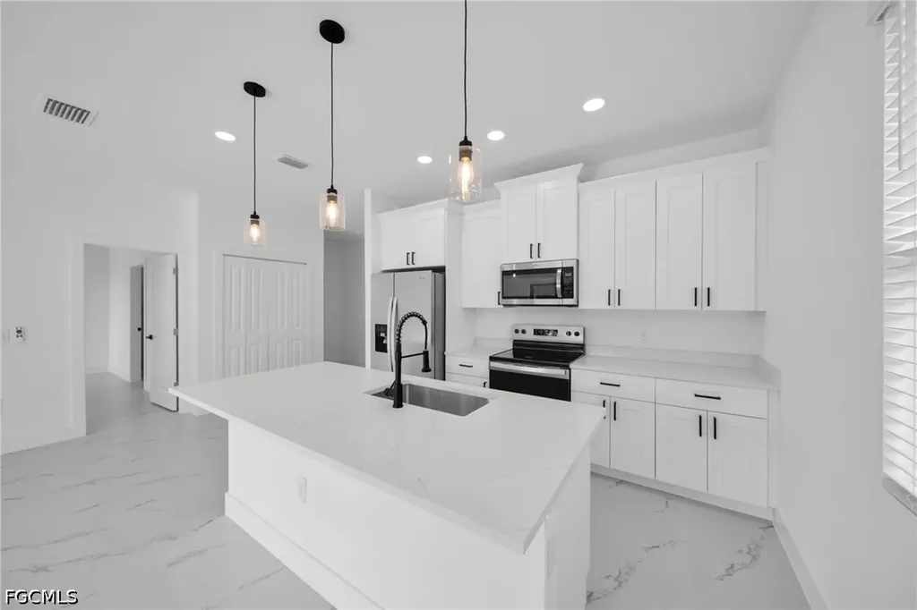 4980 Fairway Court Lehigh Acres FL 33973