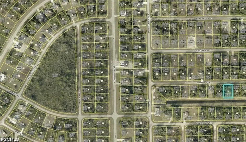 1226 Howell Street E Lehigh Acres FL 33974
