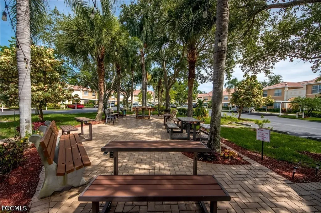 9321 Alamander Court Fort Myers FL 33919