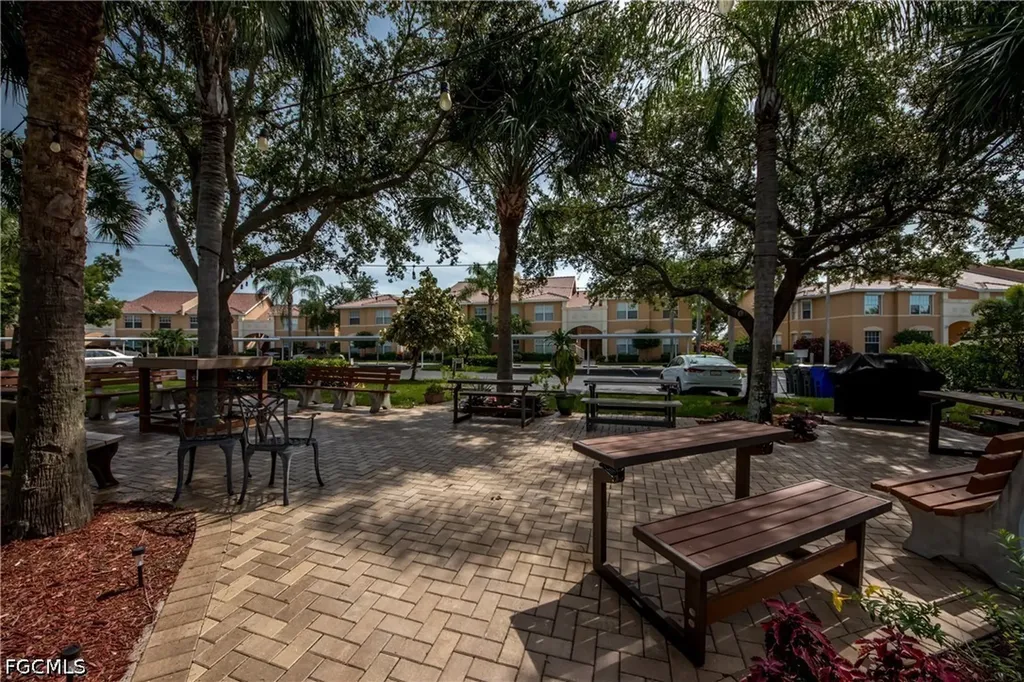 9321 Alamander Court Fort Myers FL 33919