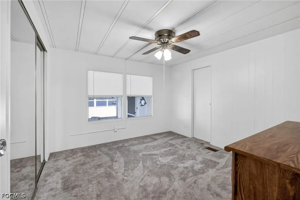 5201 Forest Park Drive North Fort Myers FL 33917