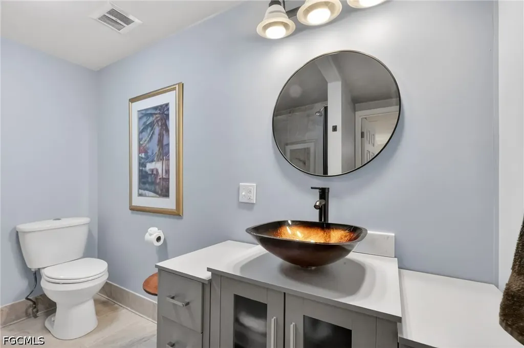 5201 Forest Park Drive North Fort Myers FL 33917